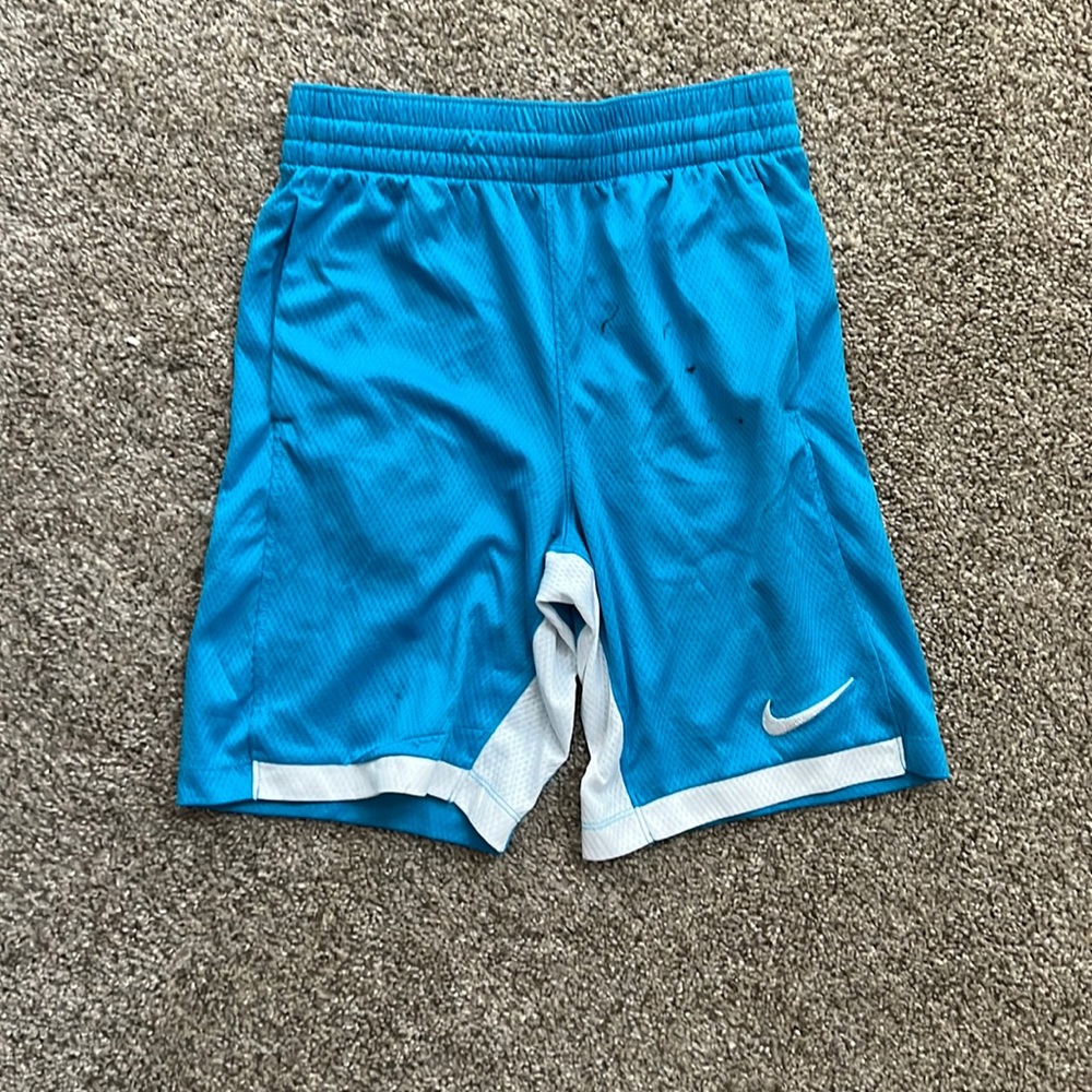 Nike youth boy shorts